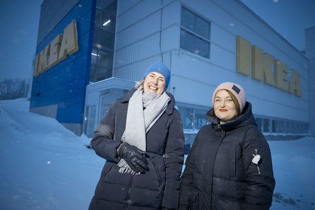 IKEA Suomen henkilöstöjohtaja Camilla Weurlander ja Suomen Pakolaisavun Katja Mannerström odottavat innolla työllistämisyhteistyön hedelmää. Projektin ollessa alussa, on vielä mahdoton arvioida sen pidempiaikaisia tuloksia.