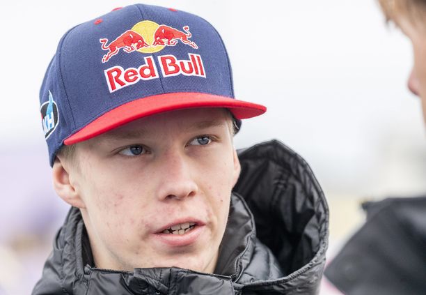 Kalle Rovanperä starttaa uransa ensimmäiseen ralliin Toyotan ratissa torstaina.