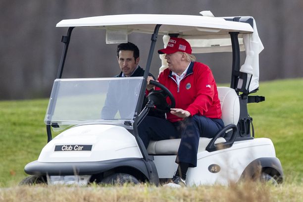 Golf on Donald Trumpille tärkeä laji monellakin tapaa.