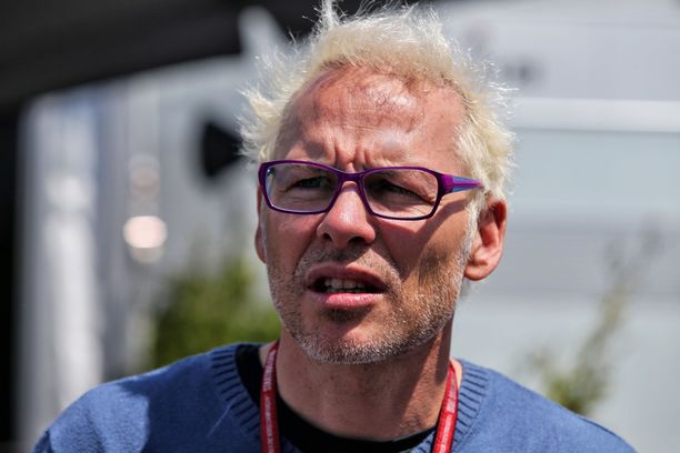 Jacques Villeneuve (kuvassa) kertoi näkemyksensä Esteban Oconista.