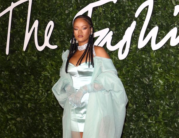 Rihanna tunnetaan myös muotisuunnittelijana.