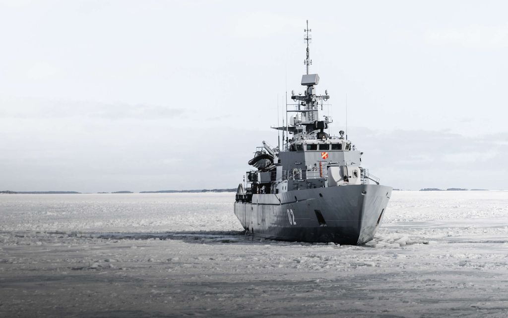 Puolustus­voimat reagoi Suomenlahden drooni-iskuihin