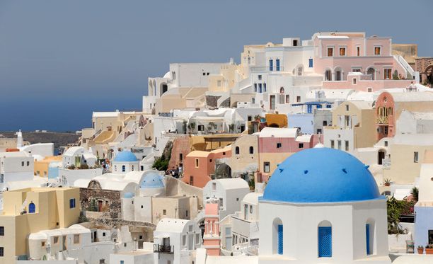 Turismi on yksi harvoista toimialoista, joka tuottaa kreikkalaiselle taloudelle tällä hetkellä rahaa.