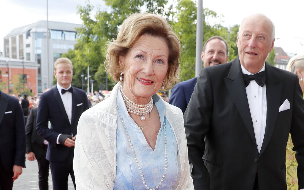 Norjan kuningatar Sonja täytti 85 vuotta – hovi julkaisi nostalgiset kuvat