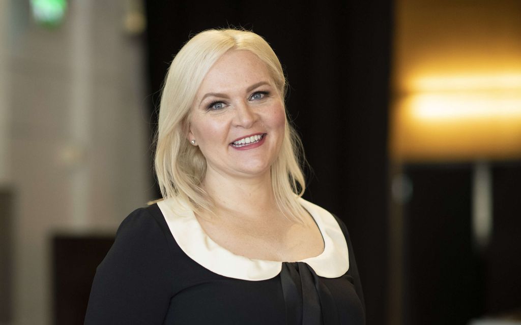 Missipomolta jyrkkä kannanotto Miss Suomen tilanteesta