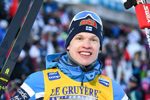 Iivo Niskanen ei pärjännyt Aleksandr Bolshunoville, mutta hiihti silti komeasti toiseksi.