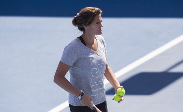 Amelie Mauresmo haukkui nuorten ATP-finaaliarvonnan lyttyyn.