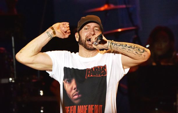Syytteen mukaan Spotifylla ei ole oikeuksia Eminemin tuottamaan musiikkiin.