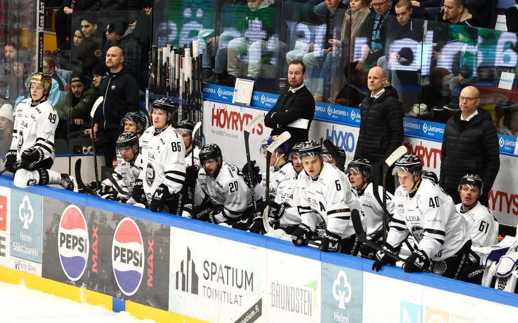 TPS tukalassa paikassa