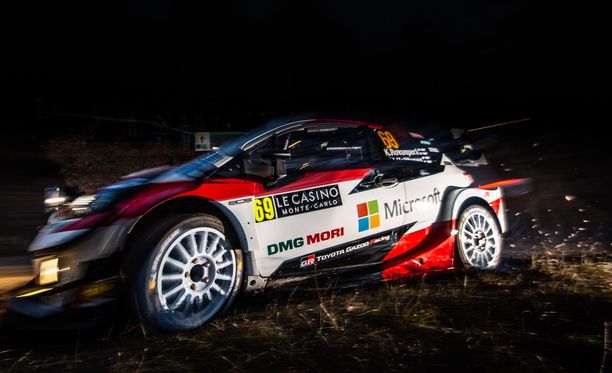 Kalle Rovanperä ajaa erinomaista MM-debyyttikisaansa Toyotan WRC-autolla.
