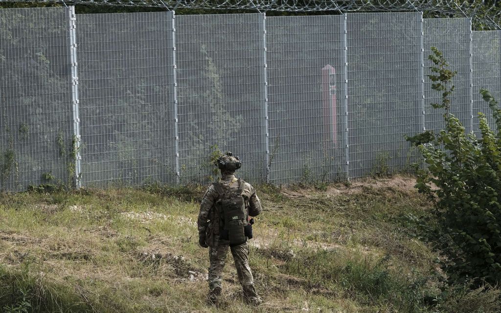 Vakava selkkaus Nato-rajalla: Naamioitunut joukko tunkeutui maahan