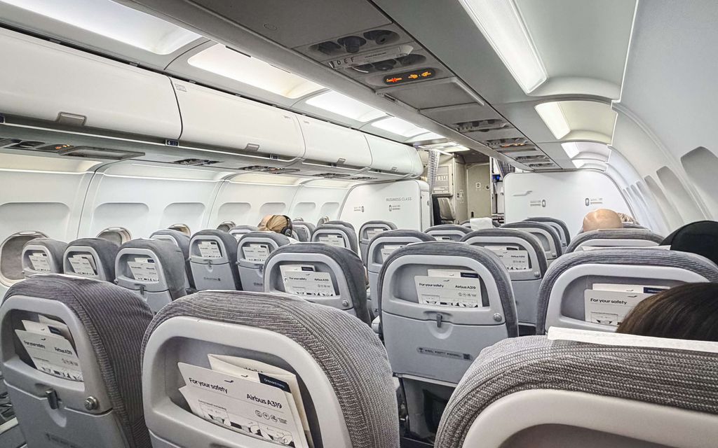 Suomalaiset joivat lentokoneen tyhjäksi – Finnair reagoi
