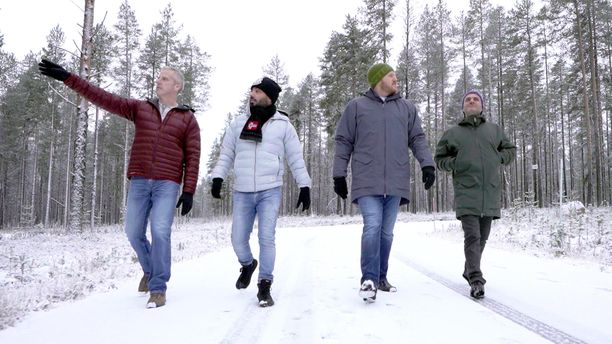Roy, Stefano, Matthew ja Mustafa tapaavat morsianehdokkaitaan lumisissa maisemissa.