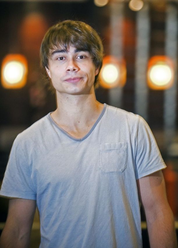 euroviisuvoittaja alexander rybak ylist saara aaltoa euroviisuvoittaja alexander rybak ylist saara aaltoa