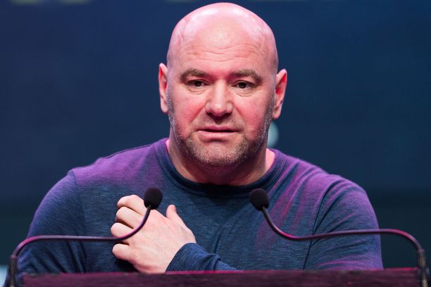 Dana White tuohtui väitteestä, että ottelijoita oli kielletty kritisoimasta UFC:n koronavarotoimia. 
