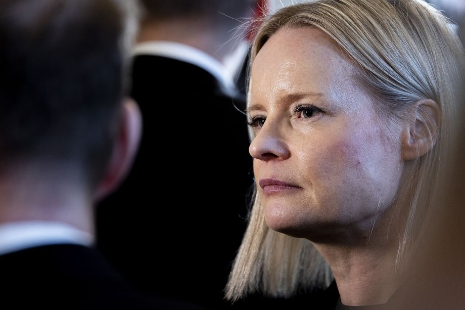 Onko super Marin mennyt Venäjälle?? Siellä on pidätetty noita ...