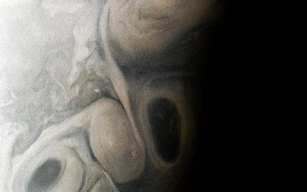 Nasa löysi avaruudesta ”kasvot” ja ”käden”