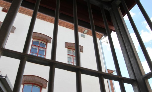 Suomalaisvangit karkaavat Euroopan tasolla eniten sekä suljetuista että avovankiloista.