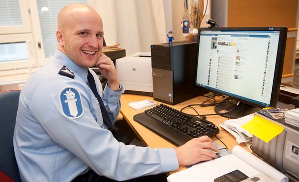 Nettipoliisi Listasi Facebookissa: Näitä Lauseita Poliisi Ei Halua ...