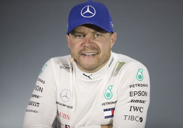 Valtteri Bottaksen t-paita on jo myyty loppuun F1-storesta.