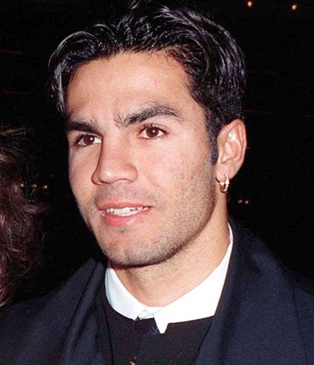 Musta tyttöjen suku puoli video