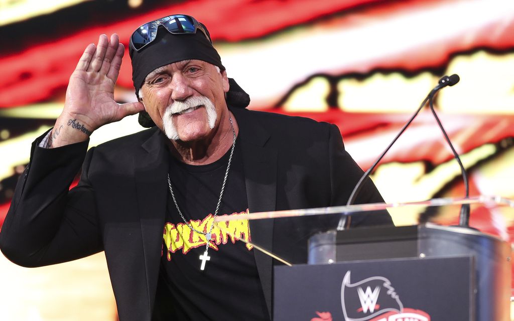 Hulk Hogan meni naimisiin 23 vuotta nuoremman Sky Dailyn kanssa