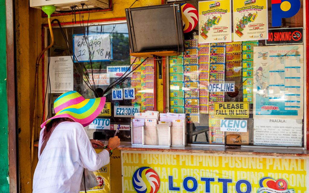 Satumaista onnea vai järkyttävää epäonnea? Sadat ihmiset saivat päävoiton Filippiinien lotossa