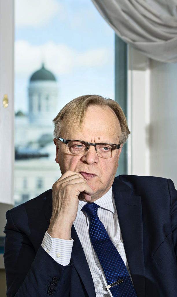 SDP:n kansanedustaja, entinen työministeri ja SAK-pomo Lauri Ihalainen sanoo, että nykyduunarilta vaaditaan kykyä jatkuvaan uudistumiseen.