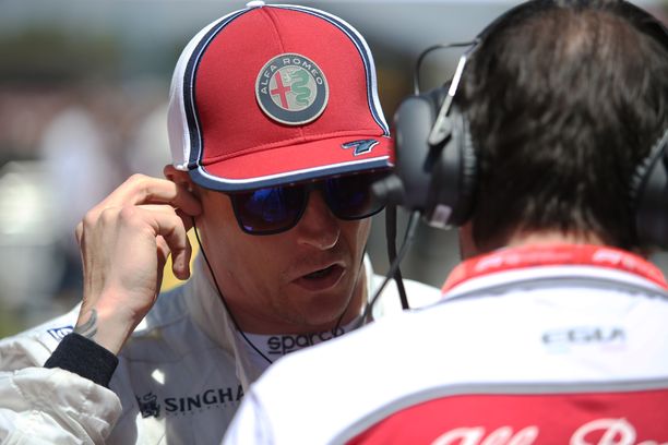 Kimi Räikkönen valitteli Monacossa downforcen eli aerodynaamisen pidon puutetta.