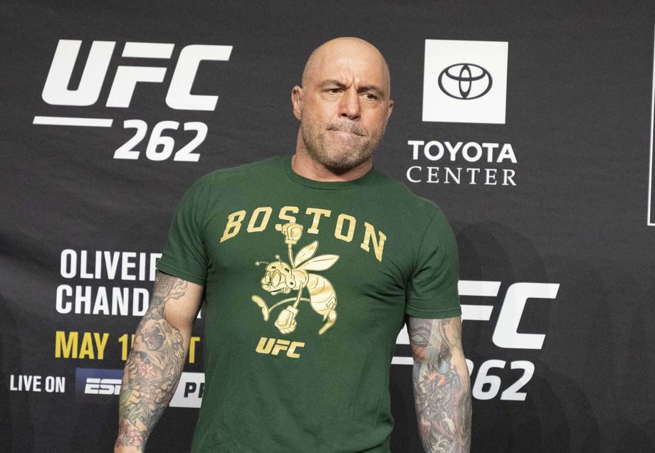 Joe Rogan oli puhjeta itkuun