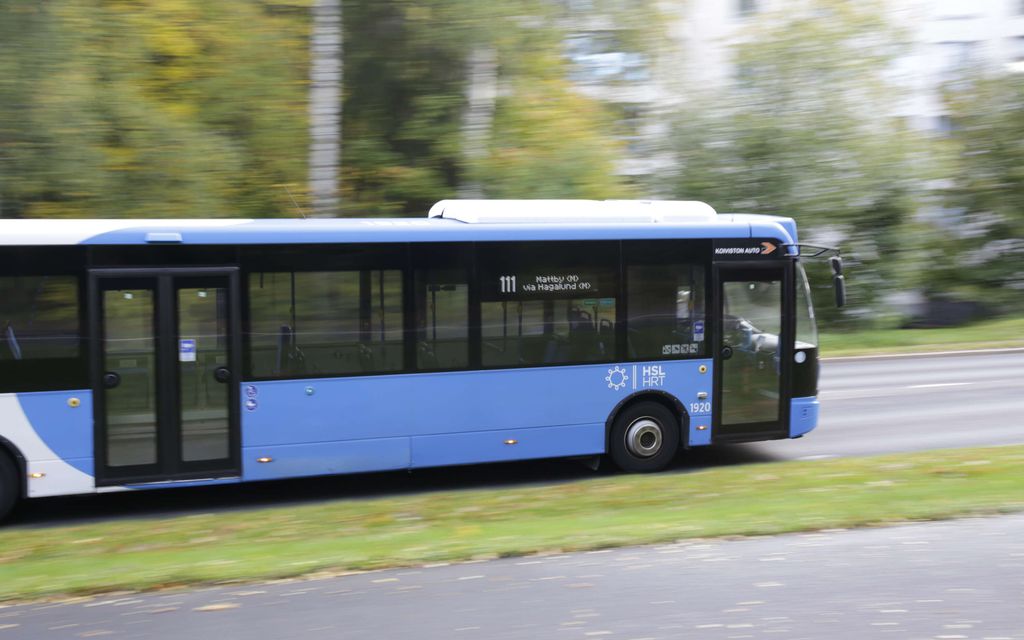 HSL:n liikenteessä merkittäviä häiriöitä drooniuhan vuoksi