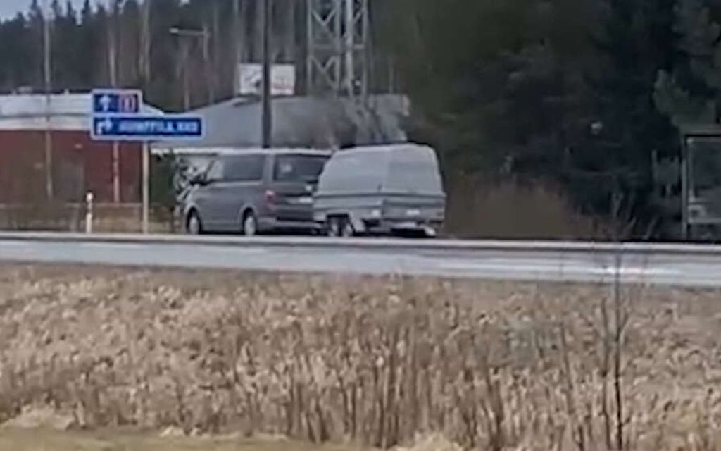 Jukalta meni kuppi nurin peräkärry­kikasta – ”Suurin osa kansalaisista halveksii”