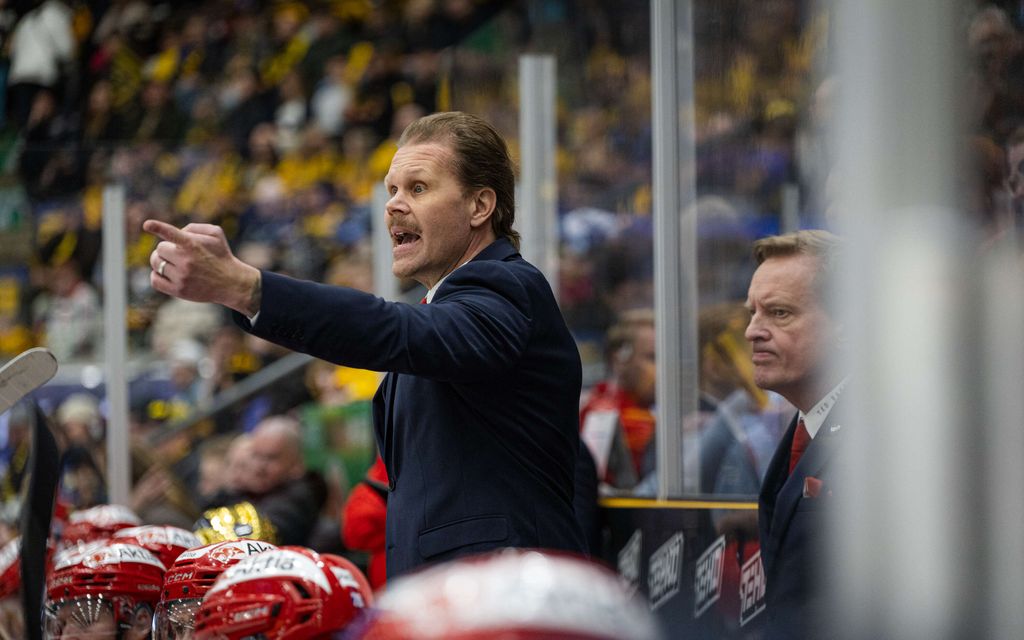 HIFK:lle kaikkien aikojen romahdus – Olli Jokinen: ”Kannattaa monesti pitää suu kiinni”