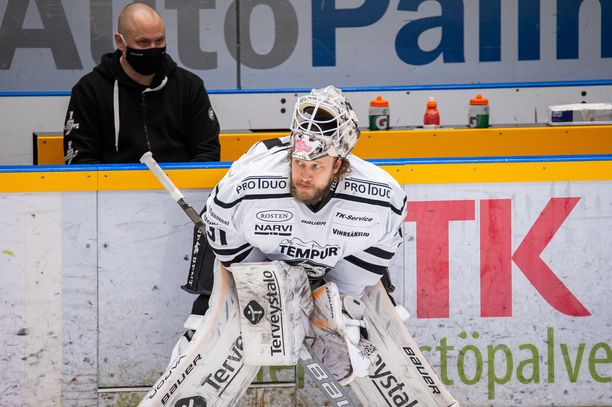 Karri Rämö voitti hopeaa TPS:ssä viime kauden päätteeksi. 