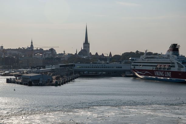 Tallinnan satama suosi Tallinkia