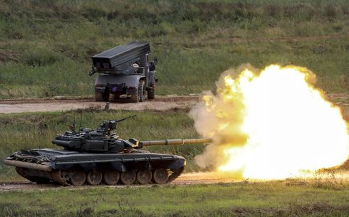 Venäjän joukot ympäröivät Ukrainaa kolmesta suunnasta – tällaisella kalustolla hyökkäys voitaisiin toteuttaa