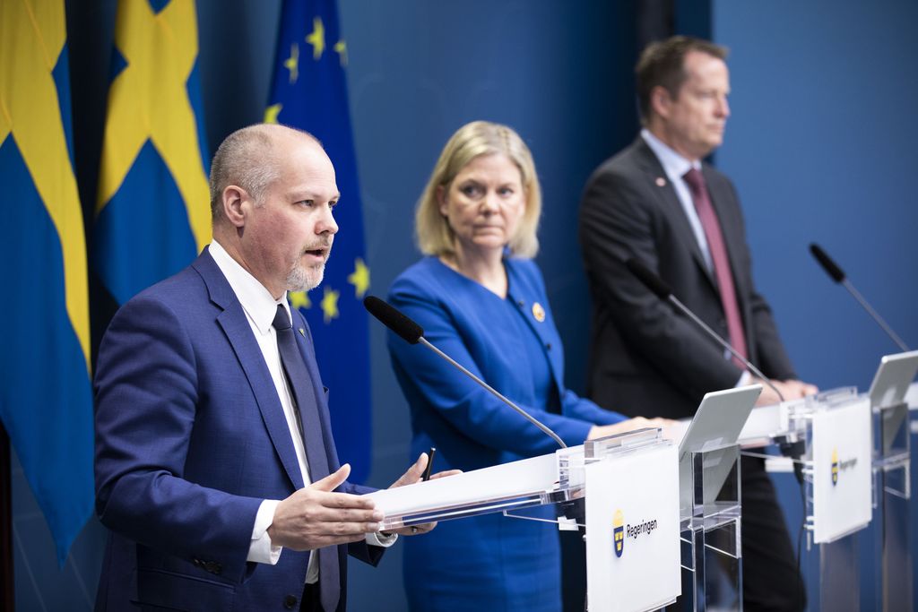 Ruotsin pääministeri uhkaa erota – oikeus­ministerille esitetty epäluottamus­lausetta