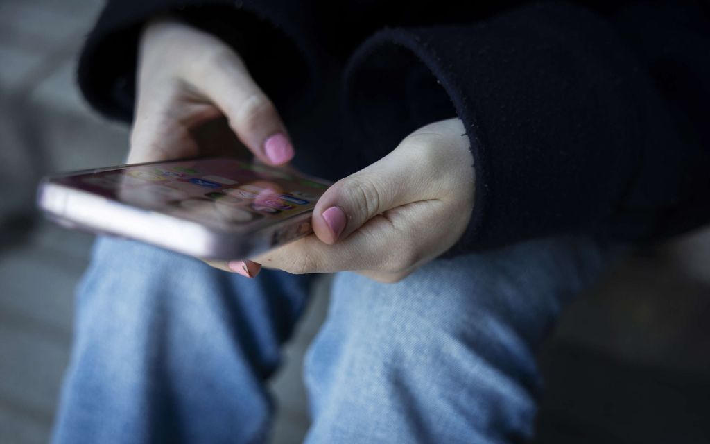 Poliisi iski netissä vaaniviin saalistajiin – Yhdellä yli 30 uhria