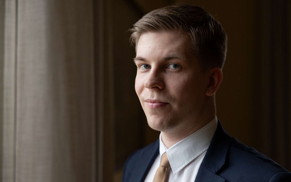 Vigelius haluaa ministeriltä vastauksia ulkomaalais­taustaisten ase­velvollisuuden välttelyyn: ’’Rapauttaa maan­puolustusta’’