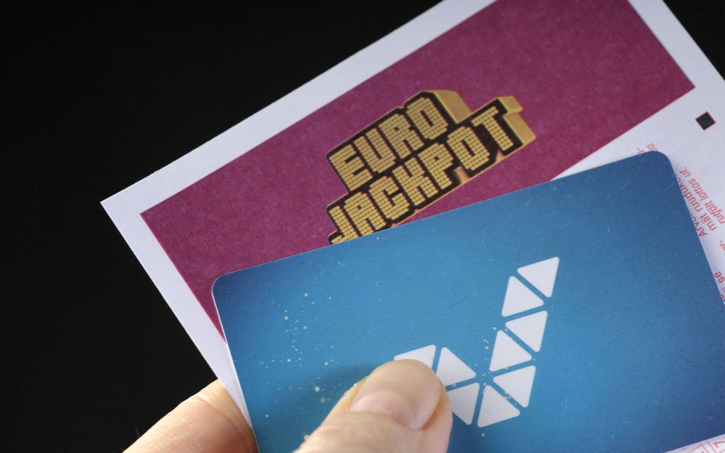 Perjantai-Jokerissa miljoonavoitto – Eurojack­potista myös muhkea potti Suomeen