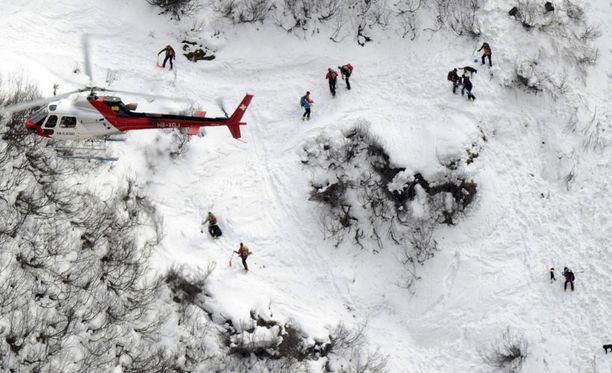 Kolme saksalaista kuoli lumivyöryssä Alpeilla