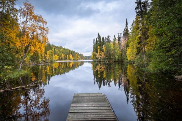 Hossan kirkkaat järvet miellyttivät saksalaismediaa.