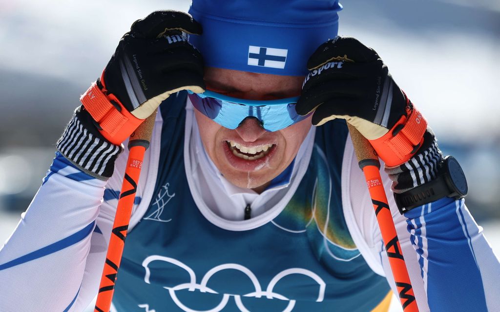 Kaikki Suomen miehet aivan hajalla