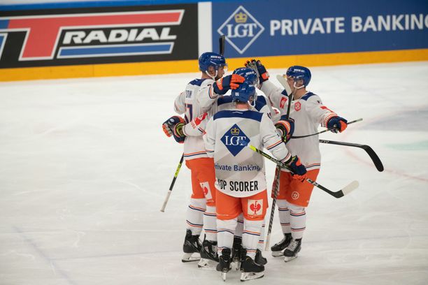 Tappara hurjassa syysvireessä – löytääkö jääkarhu ulos Hakametsästä?