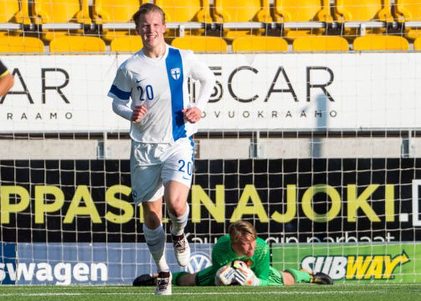 Miko Virtanen pelasi viime kesänä Seinäjoella Belgiaa vastaan alle 19-vuotiaiden EM-esiturnauksessa.