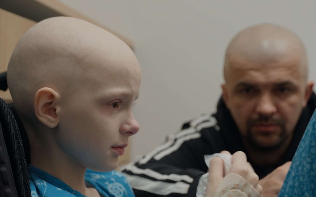 Tänään tv:ssä: Yana, 9, sairastaa luusyöpää – Reidestä leikataan osa pois