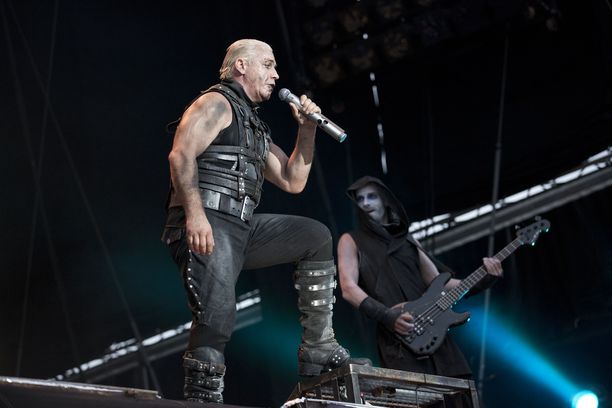 Rammstein esiintyi Rock The Beach -festivaalilla Helsingissä 2013.