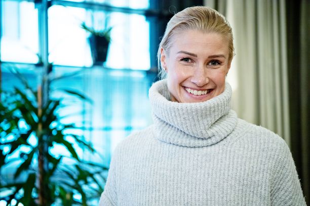 Hanna-Maria Seppälä aloittaa opiskelut Latviassa. 