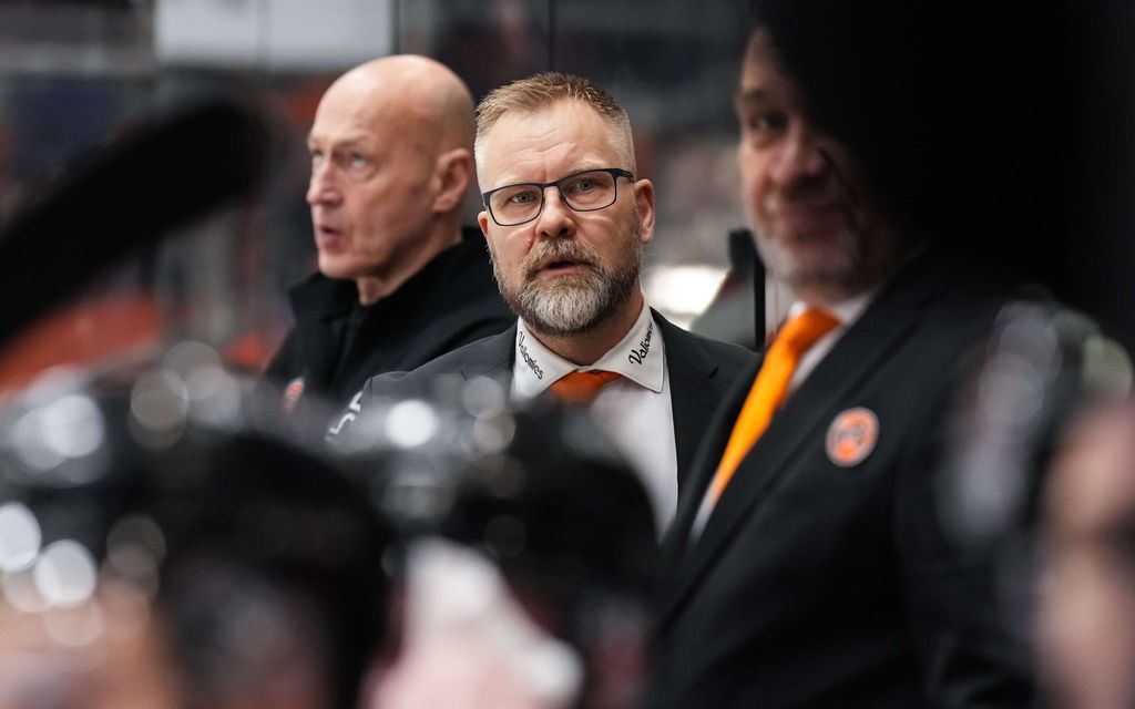 Liigavalmentajalta yllättävä avautuminen