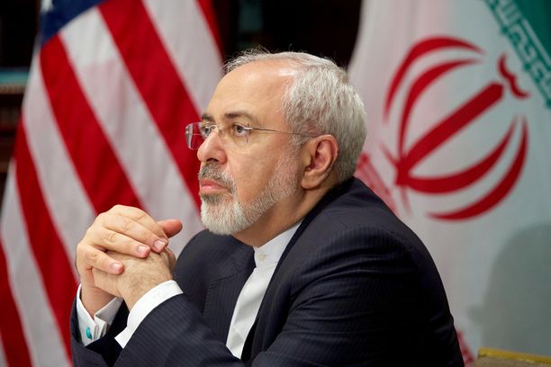 Iranin ulkoministeri Javad Zarif syyttää Yhdysvaltoja kriisin aiheuttamisesta. 